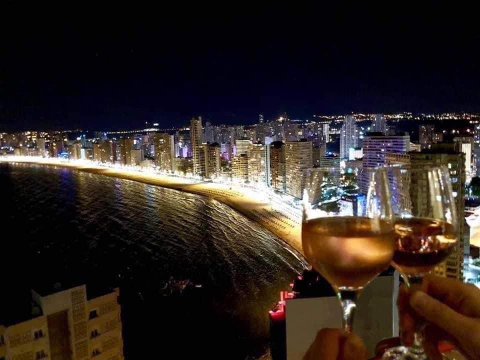 Don Miguel II Apartments بينايدورم المظهر الخارجي الصورة